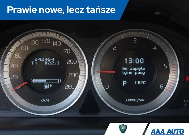 Volvo XC 60 cena 57000 przebieg: 242450, rok produkcji 2013 z Nowy Dwór Gdański małe 211